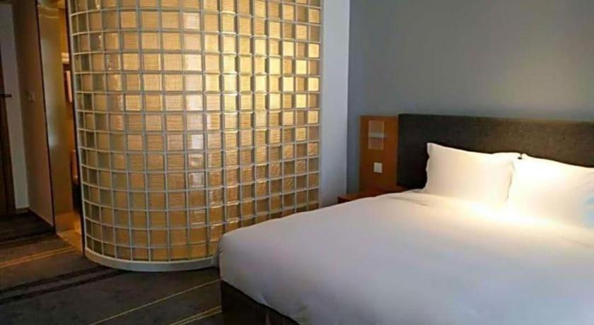 Holiday Inn Express Handan East By Ihg Exterior photo